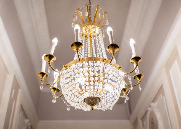 Chandelier Light Replacement in Kingman