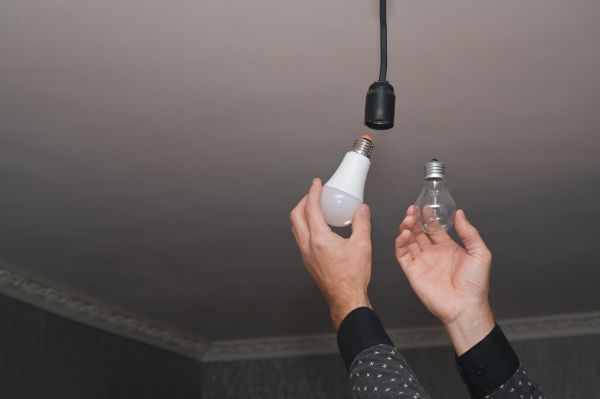 Light Bulbs Replacement in Kingman