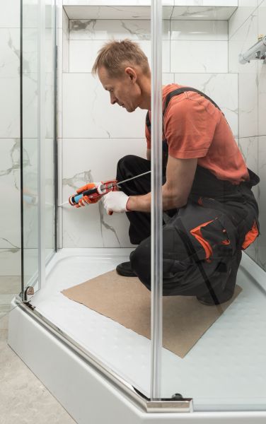 Shower Caulking Replacement in Kingman